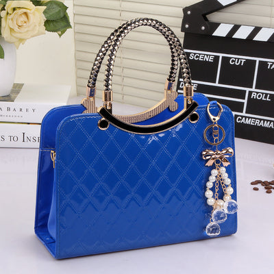 Lingge Shoulder Messenger Bag
