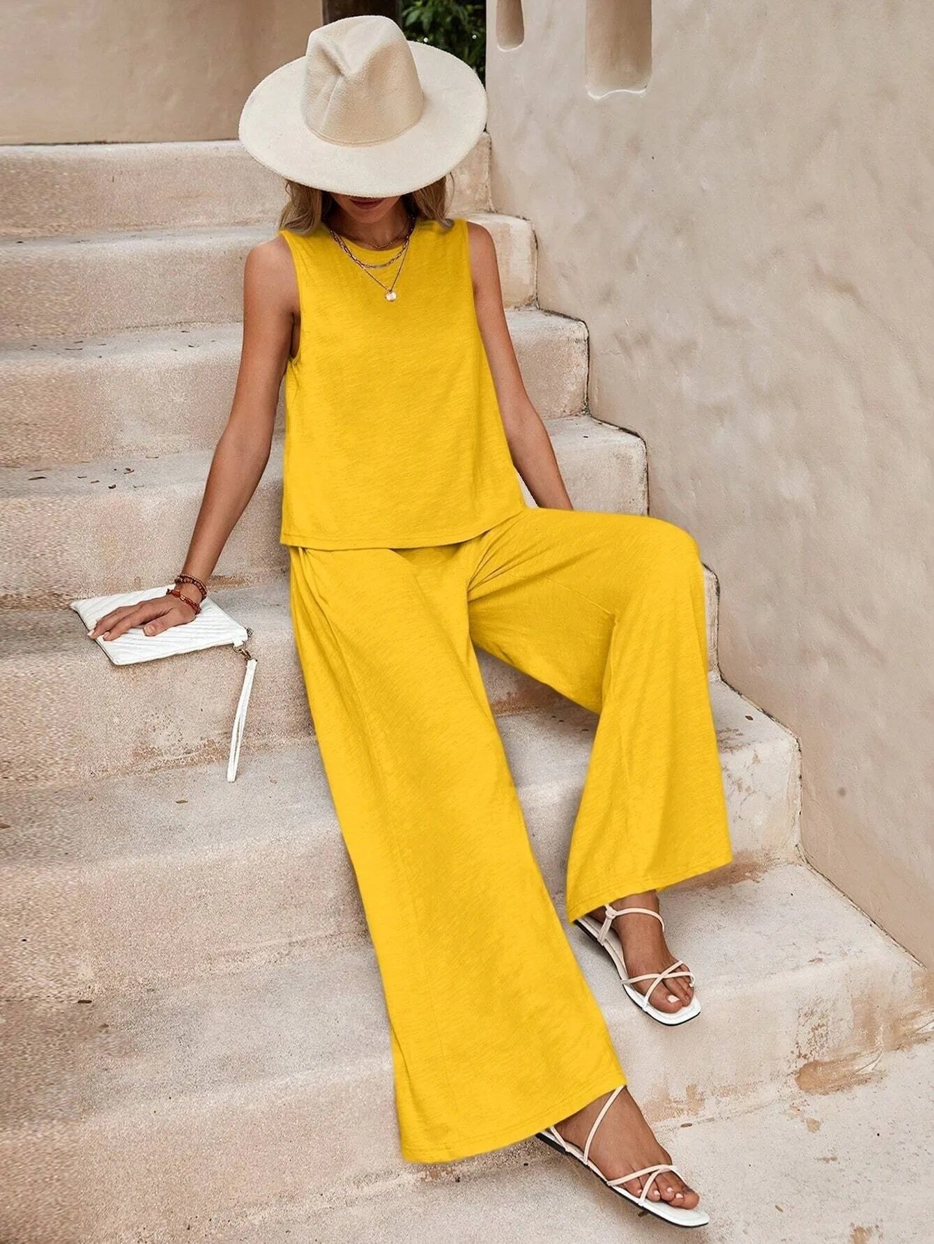 Women casual suit